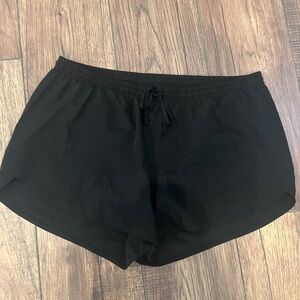 Old Navy Dolphin Hem Running Shorts, Black